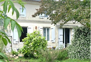 maison à la vente -   33230  COUTRAS, surface 6 m2 vente maison - UBI428155013